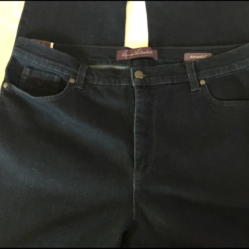GLORIA VANDERBILT JEANS